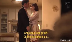 Cô ấy đổi Blowjob lấy Backshots. Lén lút quanh cầu thang.