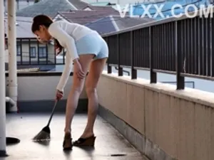 Má vắt kiệt “tinh” cậu con trai tự kỷ chỉ vì ông xã bỏ bê