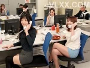Anh ông chồng liệt dương công tử lên mạng tìm người quan hệ cô vợ mình vì muốn có con